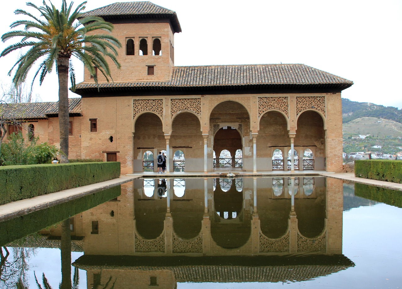 alhambra, spain, granada-2420200.jpg